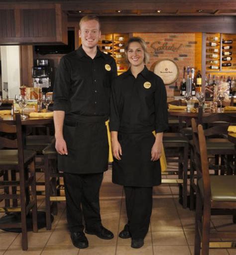 105 questions about Dress Code at <b>Olive</b> <b>Garden</b>. . Olive garden orientation what to wear